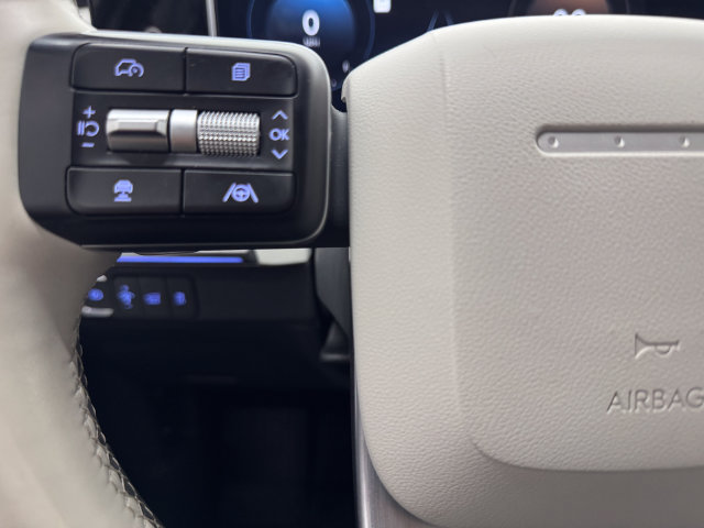 Used 2025 Hyundai Santa Fe Calligraphy FWD image 24