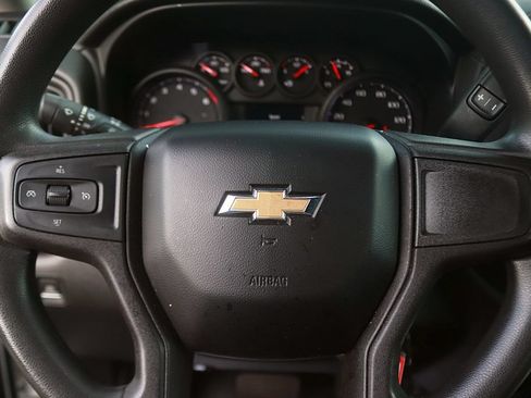 Used 2020 Chevrolet Silverado 1500 Custom w/ Custom Value Package AWD/4WD image 13