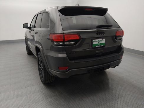 Used 2020 Jeep Grand Cherokee Altitude AWD/4WD image 6