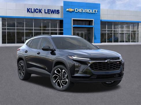 New 2026 Chevrolet Trax RS w/ Driver Confidence Package FWD image 7