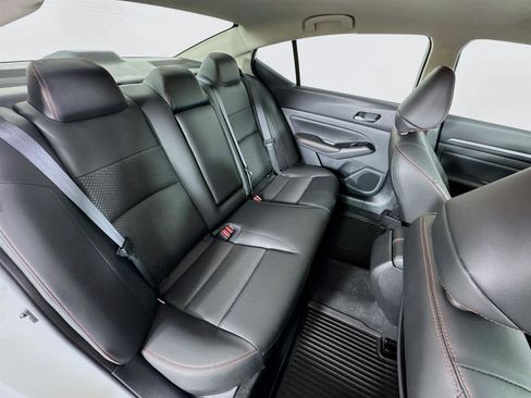 Used 2025 Nissan Altima 2.5 SR image 24