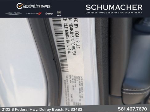 Certified 2024 Jeep Grand Cherokee Limited AWD/4WD image 21