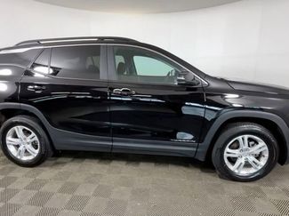Used 2023 GMC Terrain SLE w/ Driver Convenience Package AWD/4WD video 3