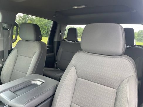 Used 2025 Chevrolet Silverado 2500 LT w/ Convenience Package AWD/4WD image 32