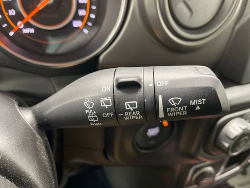 Used 2022 Jeep Wrangler Unlimited Sport image 20