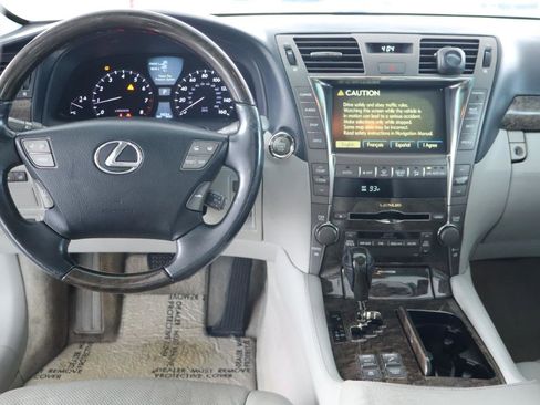 Used 2007 Lexus LS 460 L RWD image 17