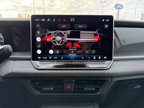 New 2026 Volkswagen Tiguan S AWD/4WD image 16