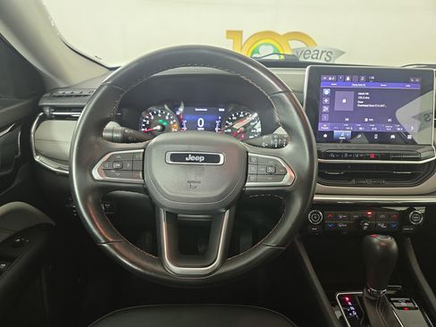 Used 2022 Jeep Compass Limited AWD/4WD image 15