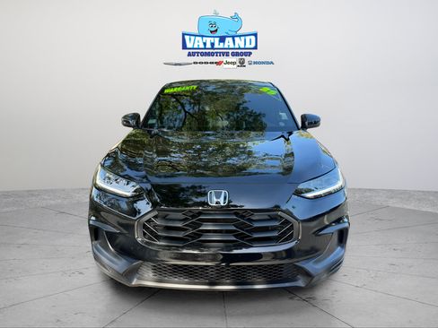 Certified 2025 Honda HR-V Sport image 9