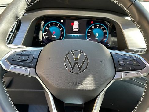 New 2026 Volkswagen Atlas Cross Sport SE image 11