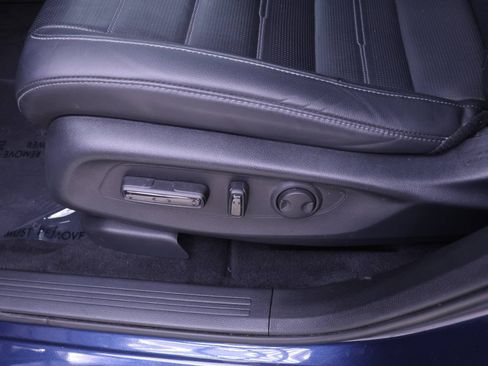 Certified 2023 Honda CR-V EX-L image 11