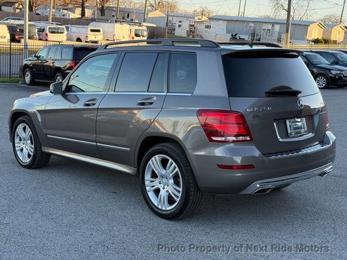 Used 2015 Mercedes-Benz GLK 250 BlueTEC 4MATIC image 5