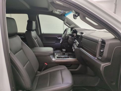 Used 2023 GMC Sierra 1500 SLT w/ SLT Convenience Package AWD/4WD image 20