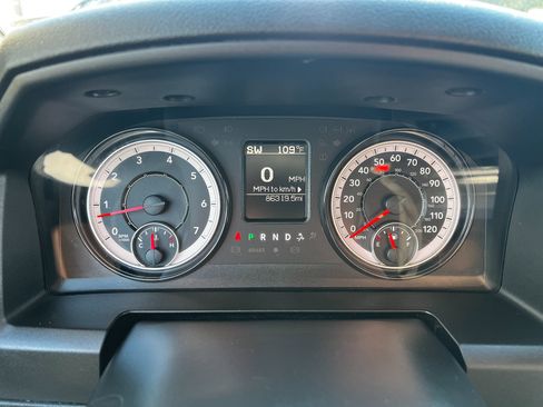 Used 2021 RAM 1500 Classic SLT image 16