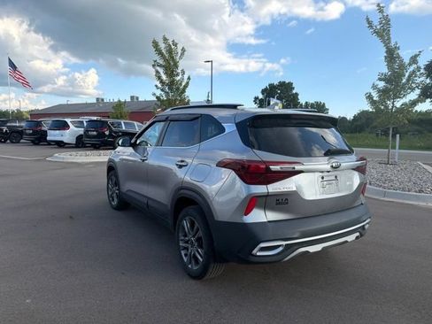Used 2021 Kia Seltos S AWD/4WD image 3