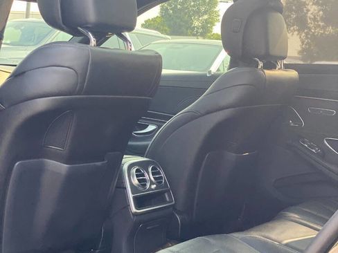 Used 2020 Mercedes-Benz S 560 4MATIC Sedan image 11