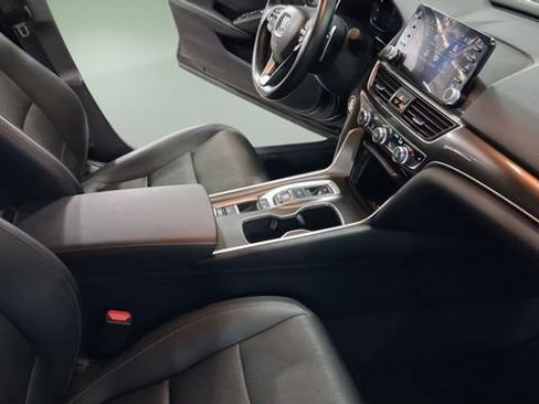Used 2022 Honda Accord Sport image 16
