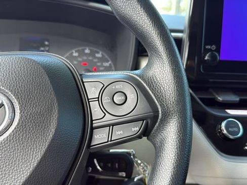 Certified 2024 Toyota Corolla LE image 21