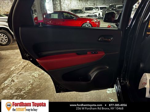 Used 2021 Dodge Durango R/T w/ Blacktop Package AWD/4WD image 12