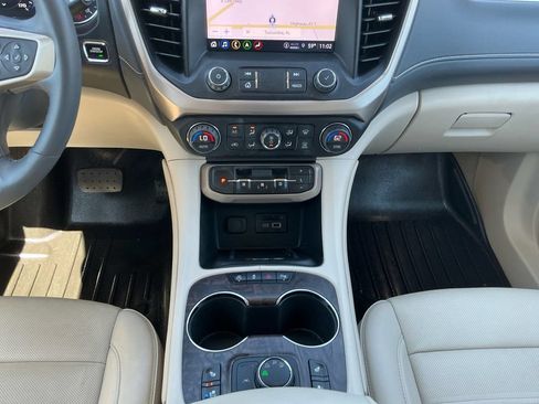 Used 2023 GMC Acadia Denali AWD/4WD image 20