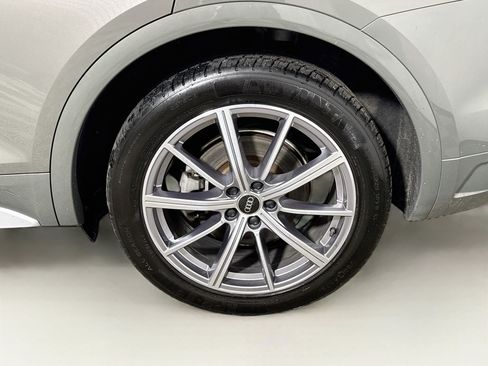Used 2023 Audi Q5 e Premium Plus w/ Premium Plus Package AWD/4WD image 26