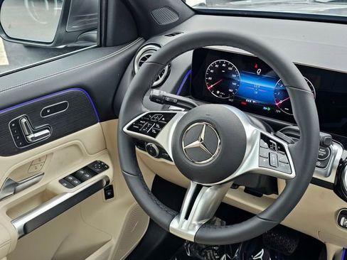 New 2026 Mercedes-Benz GLB 250 4MATIC image 30