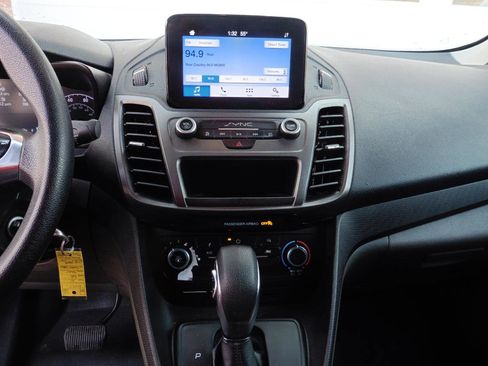 Used 2020 Ford Transit Connect XL w/ CNG/LPG Engine Prep Package image 11