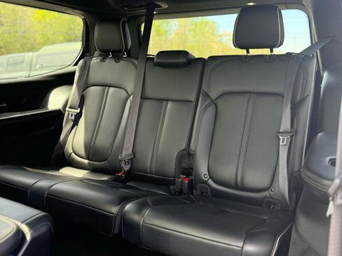 Used 2023 Jeep Grand Wagoneer Series II AWD/4WD image 14