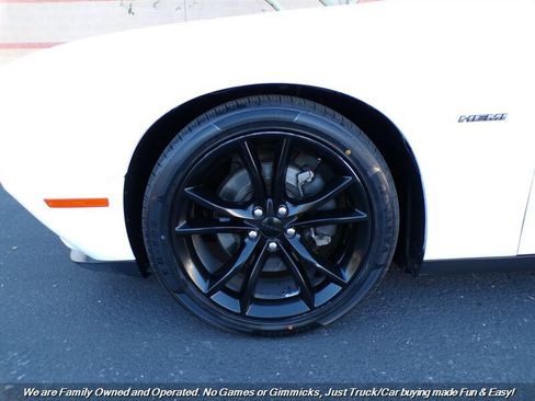 Used 2016 Dodge Challenger R/T w/ Blacktop Package image 42