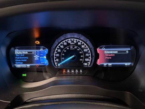 Used 2019 Ford Ranger Lariat w/ Equipment Group 501A Mid image 18