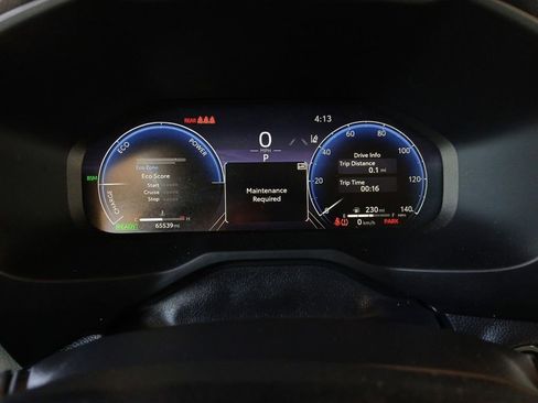 Used 2023 Toyota RAV4 Limited image 20