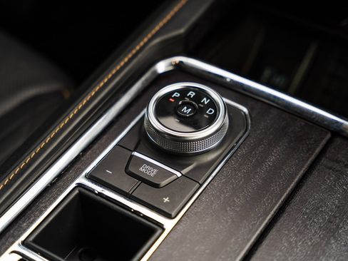 Certified 2023 Ford Expedition Platinum image 37