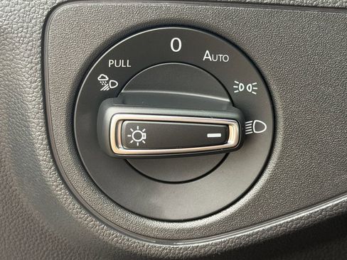 Used 2020 Volkswagen Atlas Cross Sport SE w/ Panoramic Sunroof Package AWD/4WD image 25