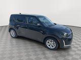 Used 2024 Kia Soul LX w/ Option Group 015 image 3