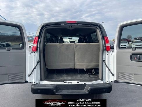 Used 2023 Chevrolet Express 3500 LS image 5