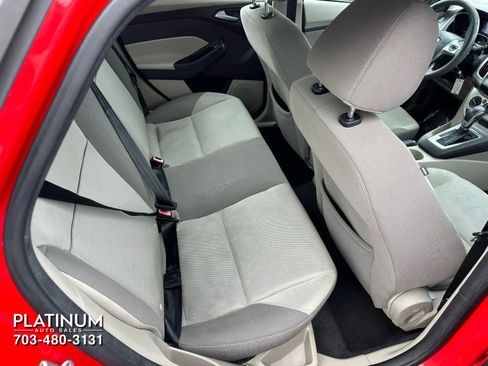 Used 2014 Ford Focus SE image 14