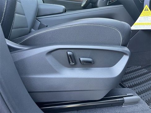 New 2025 Volkswagen Atlas SEL image 26