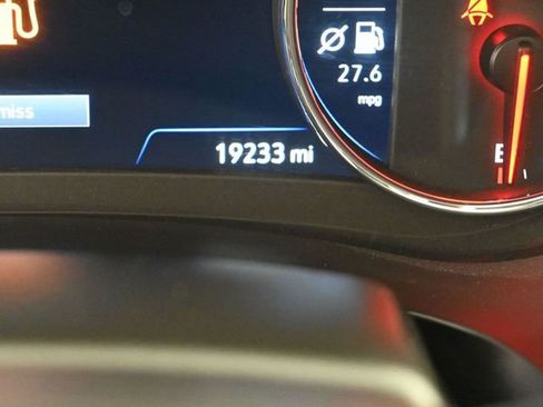 Used 2024 Chevrolet Malibu LT image 36