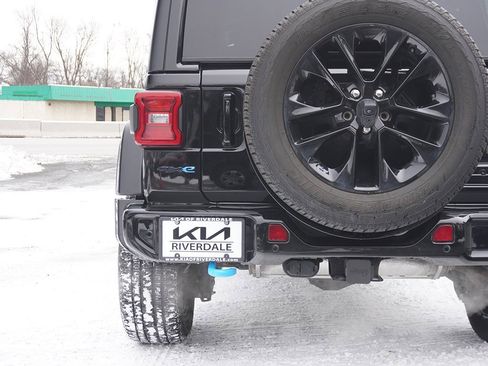 Used 2021 Jeep Wrangler Unlimited Sahara image 15