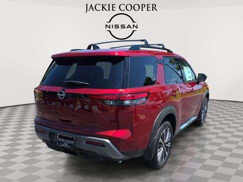 New 2026 Nissan Pathfinder Platinum FWD image 5