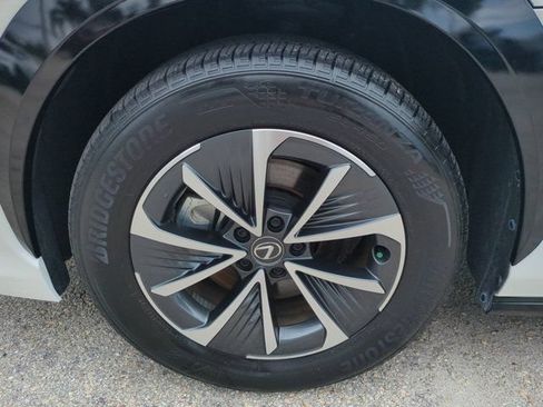 Used 2024 Lexus RZ 300e Premium w/ Accessory Package (2T) FWD image 11