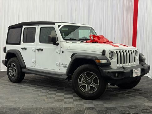 Used 2021 Jeep Wrangler Unlimited Sport AWD/4WD image 1