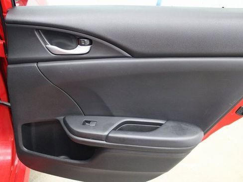 Used 2020 Honda Civic Sport image 21