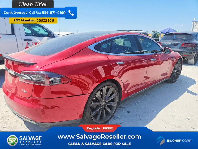 Used 2013 Tesla Model S Performance RWD image 4