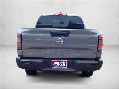 Used 2024 Nissan Frontier S AWD/4WD image 3