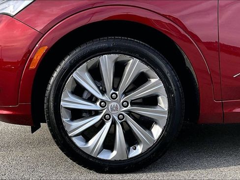 Used 2025 Buick Envista Avenir FWD image 9