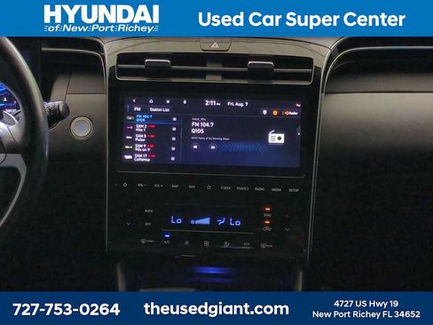 Used 2023 Hyundai Santa Cruz Limited AWD/4WD image 16