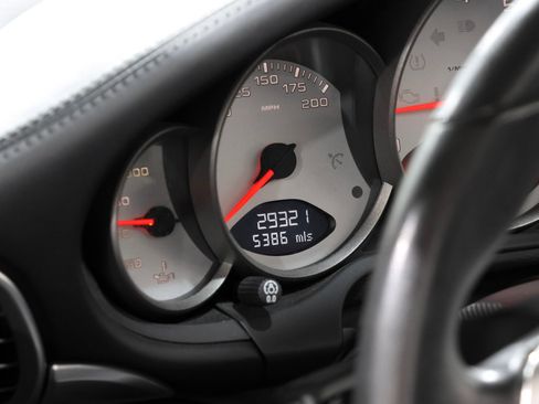 Used 2007 Porsche 911 Targa 4S AWD/4WD image 2