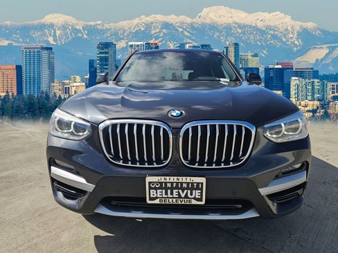 Used 2021 BMW X3 xDrive30i w/ Premium Package image 2