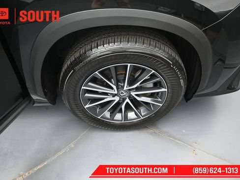 Used 2024 Lexus NX 350h AWD w/ Vision Package image 36